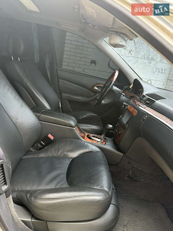 Седан Mercedes-Benz S-Class 2005 в Ровно фото 47 Седан Mercedes-Benz S-Class 2005 в Ровно
