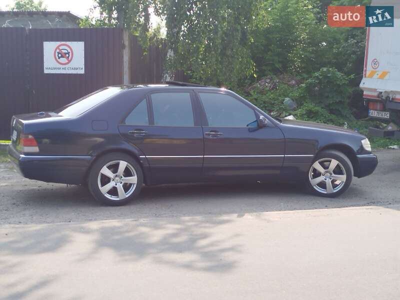 Седан Mercedes-Benz S-Class 1996 в Знам'янці