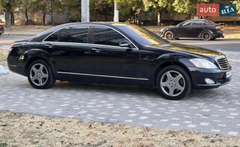 Седан Mercedes-Benz S-Class 2006 в Кропивницком