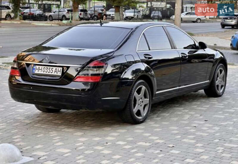 Седан Mercedes-Benz S-Class 2006 в Кропивницком