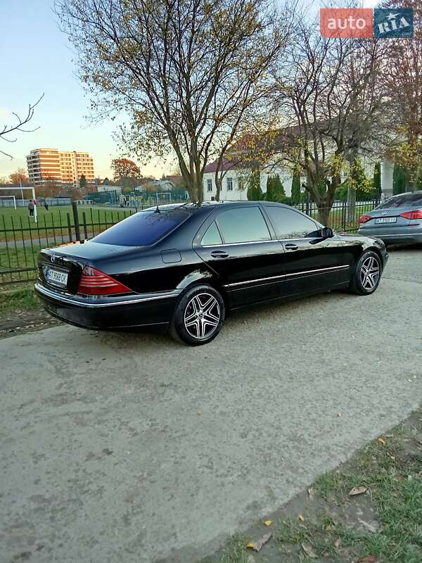 Седан Mercedes-Benz S-Class 2000 в Ивано-Франковске