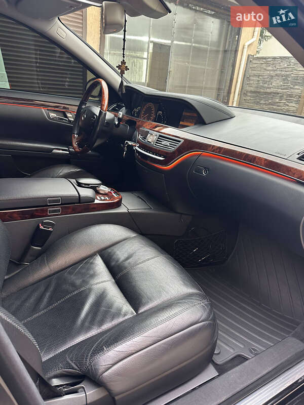 Седан Mercedes-Benz S-Class 2007 в Миколаєві