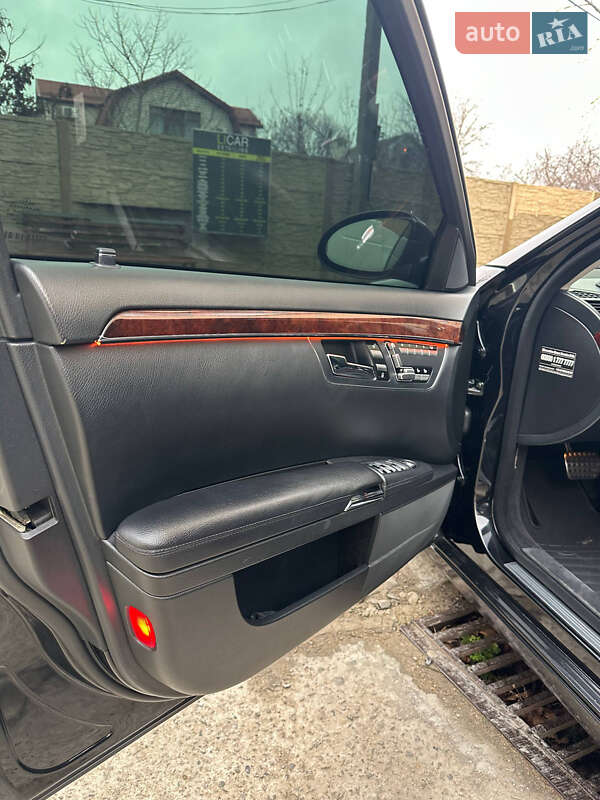 Седан Mercedes-Benz S-Class 2007 в Миколаєві