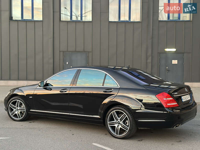 Mercedes-Benz S-Class 2012 Mercedes-Benz S-Class 2012