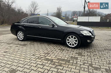 Седан Mercedes-Benz S-Class 2007 в Вижниці
