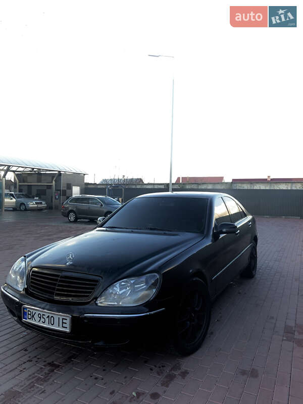 Mercedes-Benz S-Class 2000 Mercedes-Benz S-Class 2000