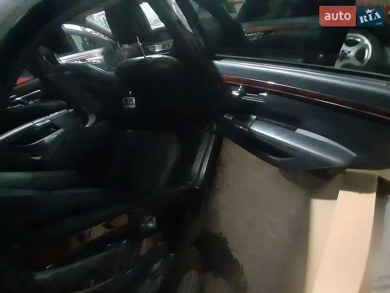 Седан Mercedes-Benz S-Class 2007 в Львове