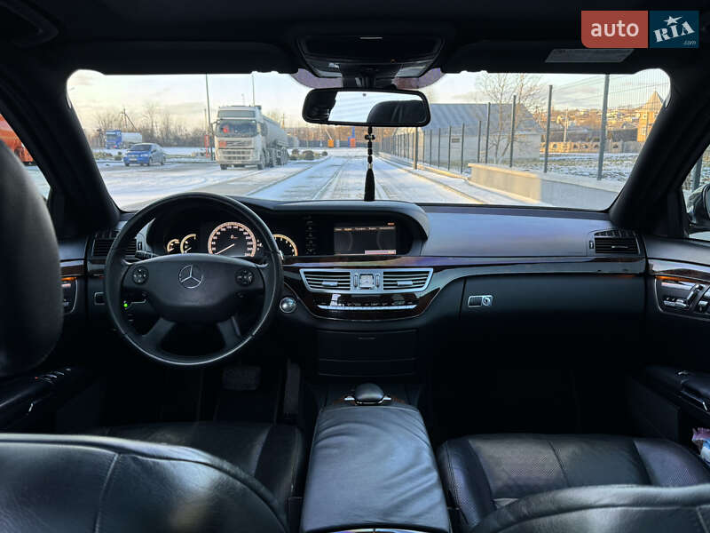 Седан Mercedes-Benz S-Class 2008 в Чернівцях