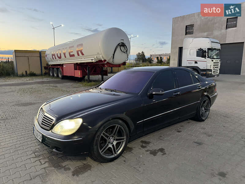 Седан Mercedes-Benz S-Class 2001 в Києві