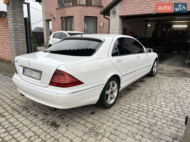 Седан Mercedes-Benz S-Class 2004 в Немирове