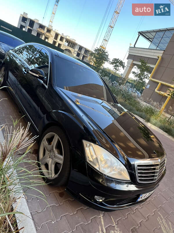 Седан Mercedes-Benz S-Class 2008 в Берёзовке