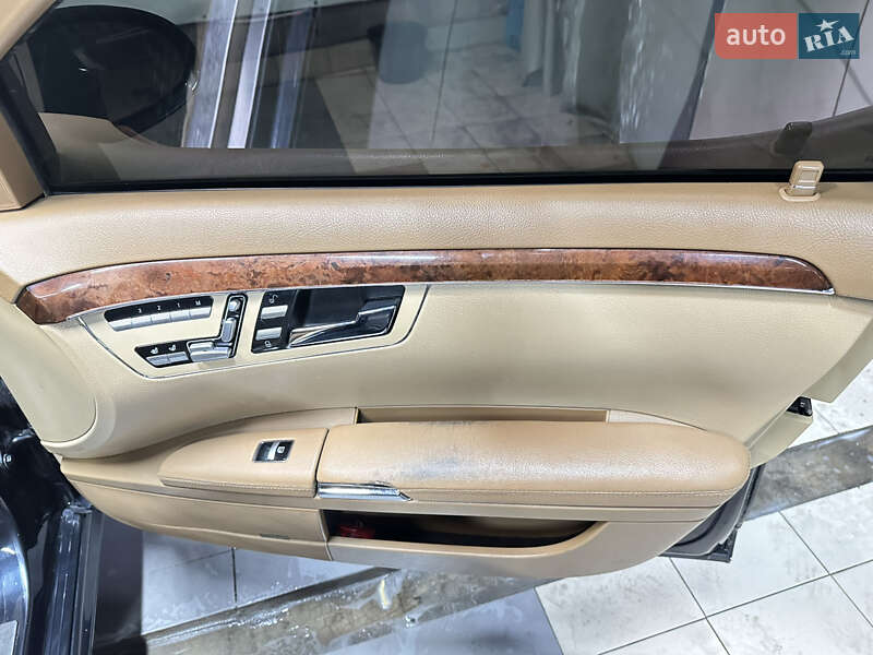 Седан Mercedes-Benz S-Class 2009 в Киеве