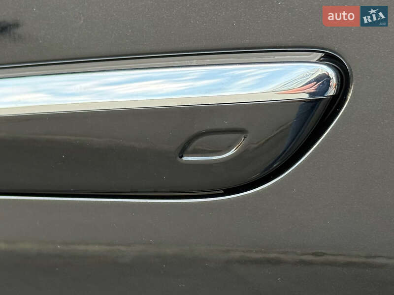 Седан Mercedes-Benz S-Class 2022 в Киеве