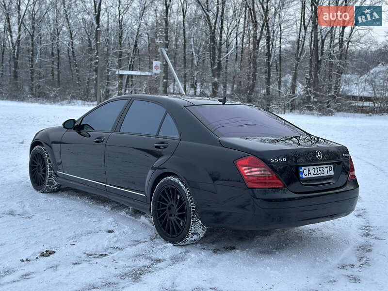 Седан Mercedes-Benz S-Class 2008 в Умані