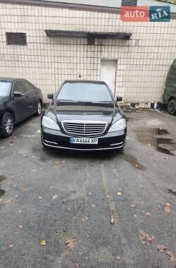 Седан Mercedes-Benz S-Class 2011 в Києві