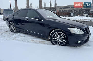 Седан Mercedes-Benz S-Class 2006 в Днепре