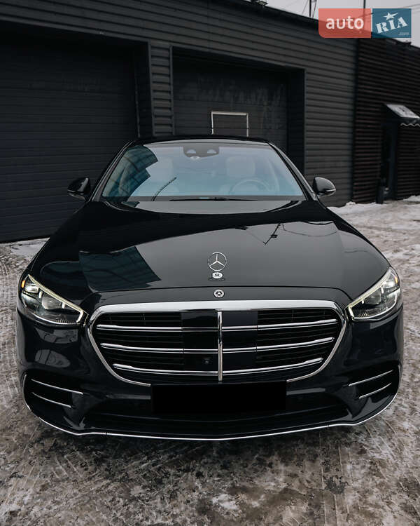 Mercedes-Benz S-Class 2021