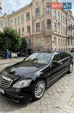 Седан Mercedes-Benz S-Class 2006 в Черновцах