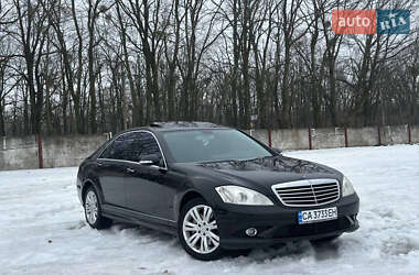 Седан Mercedes-Benz S-Class 2008 в Умані