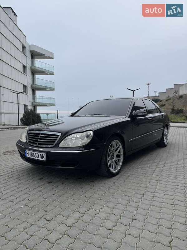 Mercedes-Benz S-Class 2003