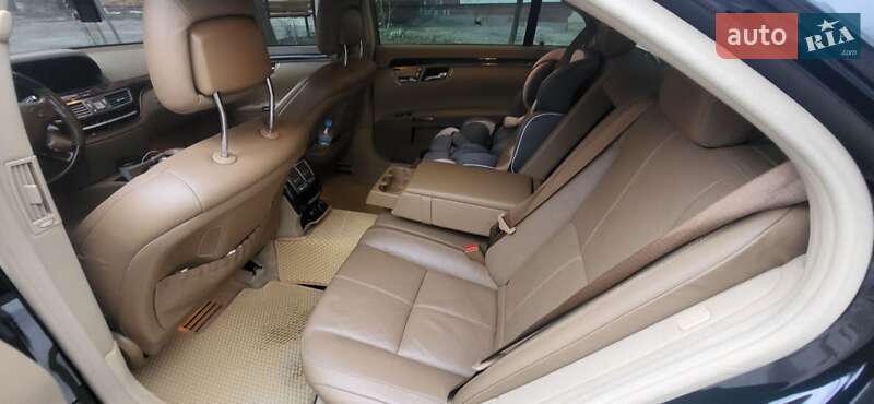 Седан Mercedes-Benz S-Class 2008 в Днепре