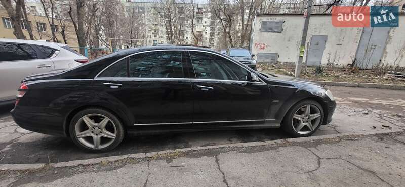 Седан Mercedes-Benz S-Class 2008 в Днепре