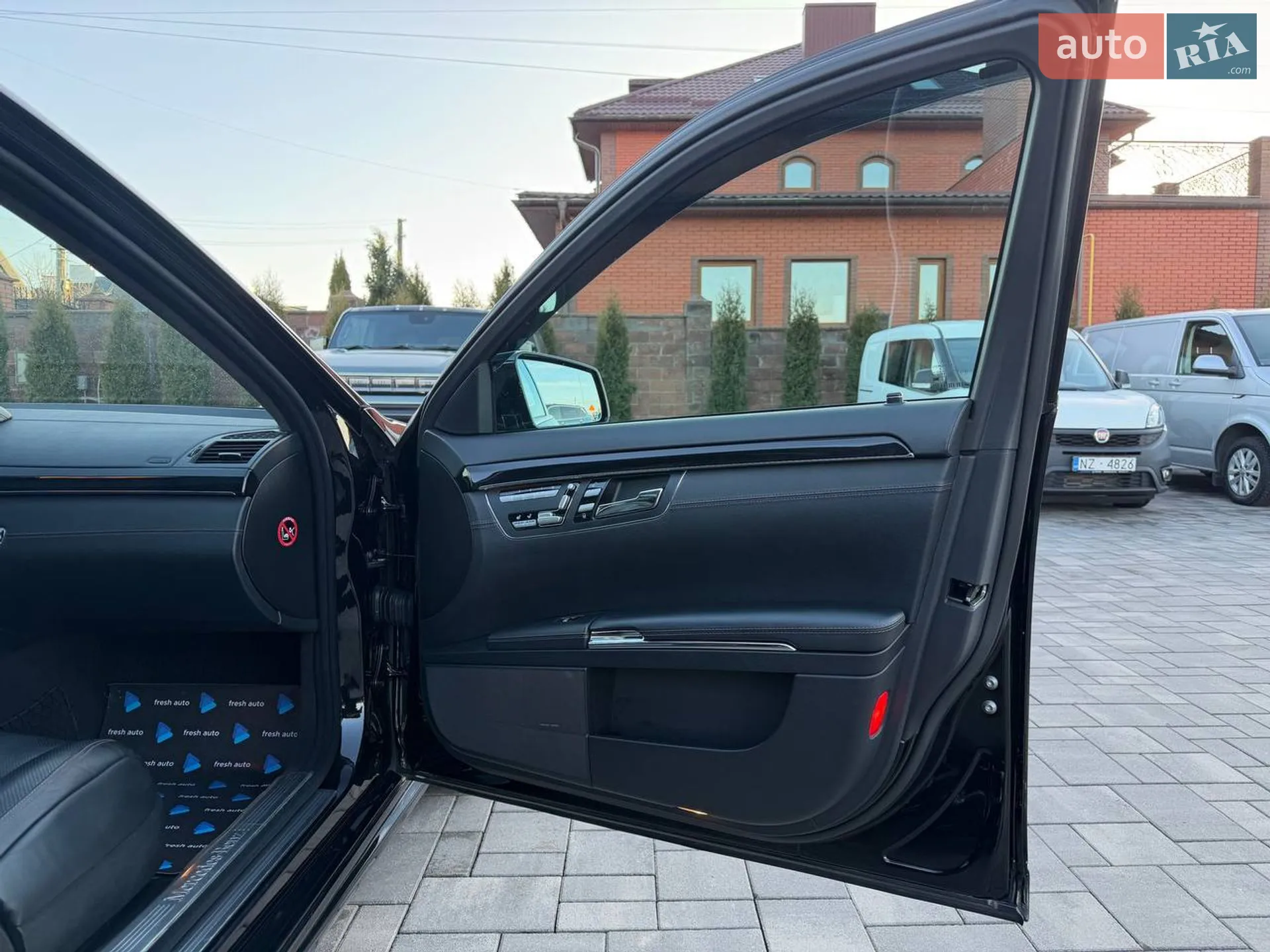 2012 Mercedes-Benz S-klasse - мініатюра 21