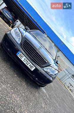 Седан Mercedes-Benz S-Class 2003 в Калиновке