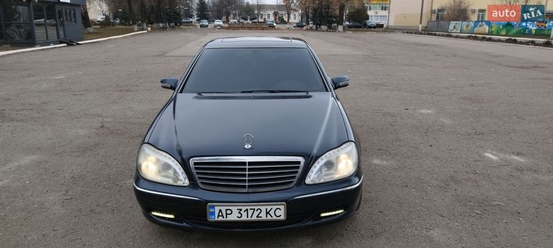 Mercedes-Benz S-Class 1999