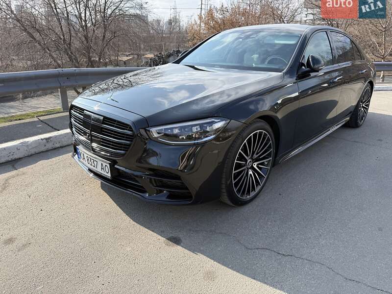 Mercedes-Benz S-Class 2021