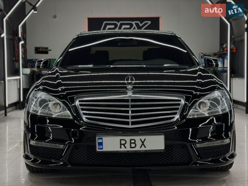 Mercedes-Benz S-Class 2008