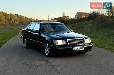 Седан Mercedes-Benz S-Class 1998 в Рівному