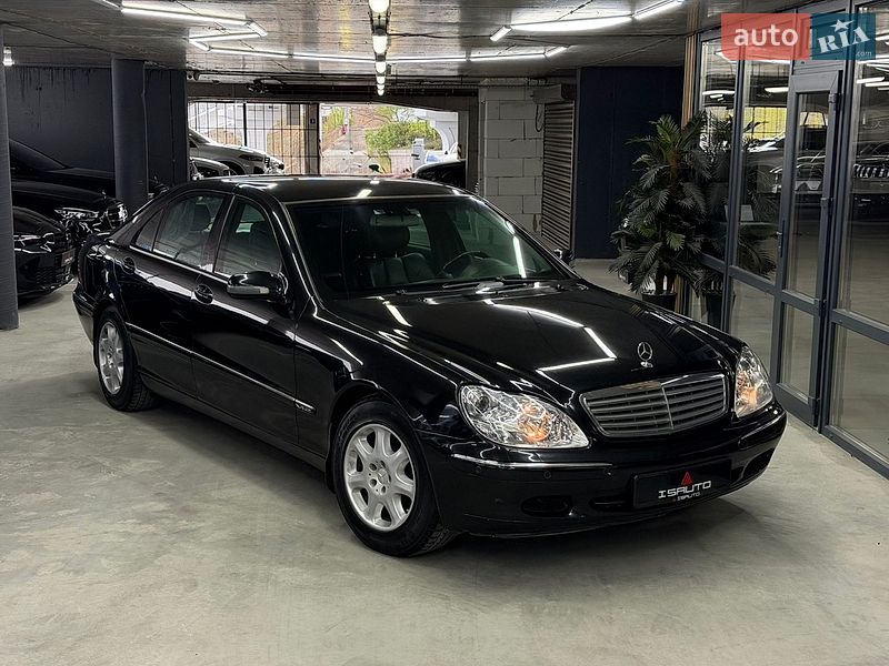 Mercedes-Benz S-Class 2001