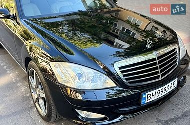 Седан Mercedes-Benz S-Class 2006 в Ізмаїлі