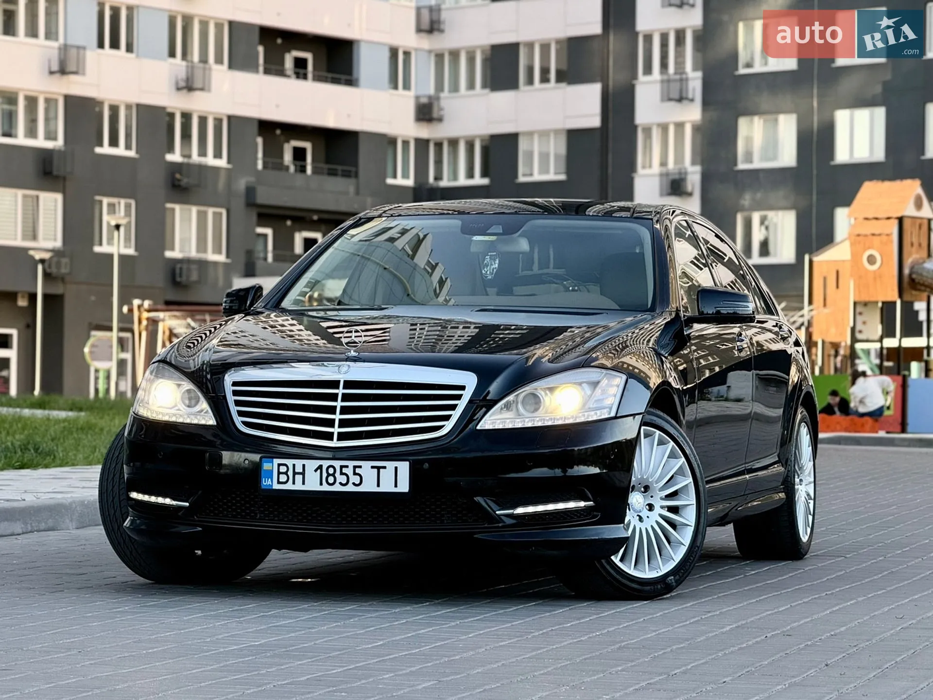 2013 Mercedes-Benz S-klasse - мініатюра 5