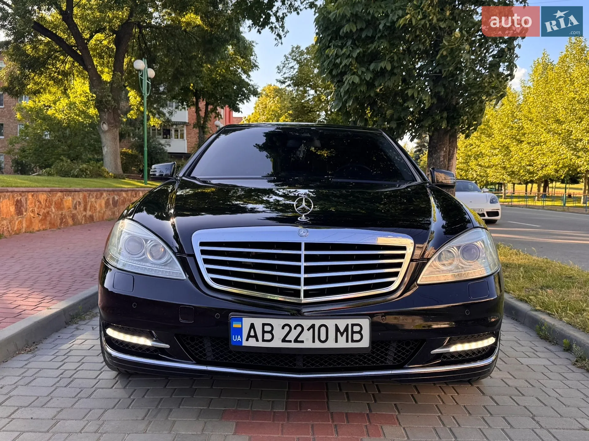 2010 Mercedes-Benz S-klasse - мініатюра 18