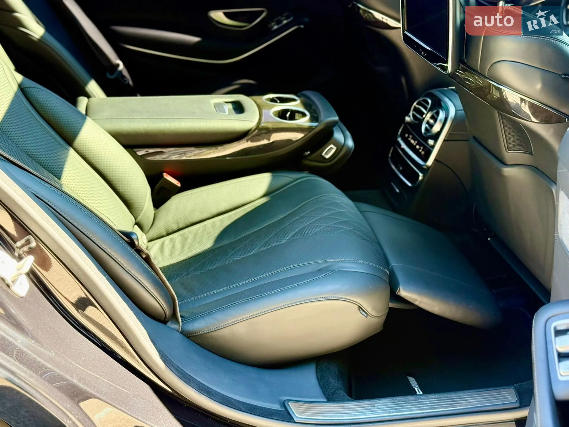 2015 Mercedes-Benz S-klasse - мініатюра 21