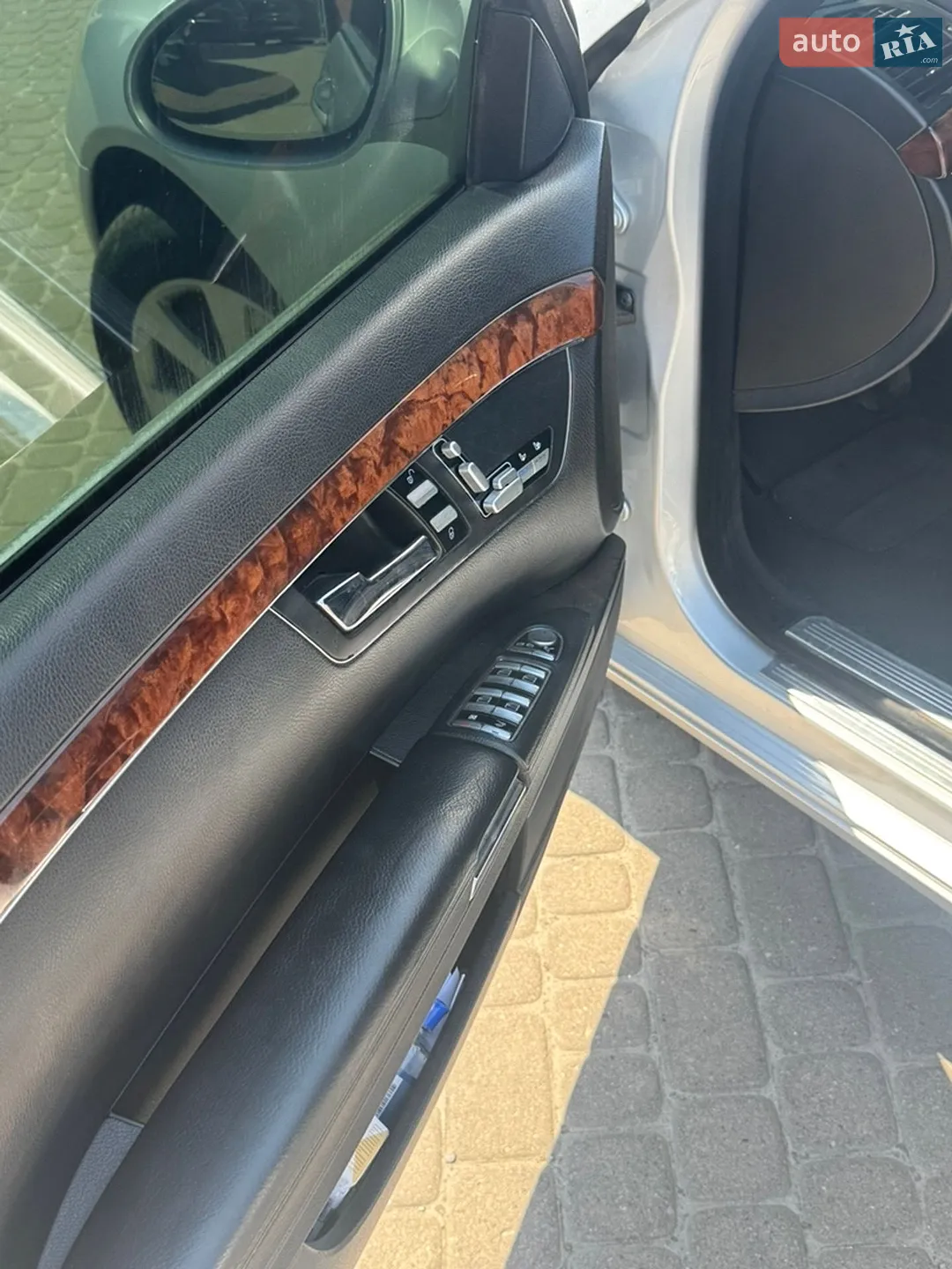 Mercedes-Benz S-Class 2006 VIN WDD2210561A001620 фото оголошення 5 з 7