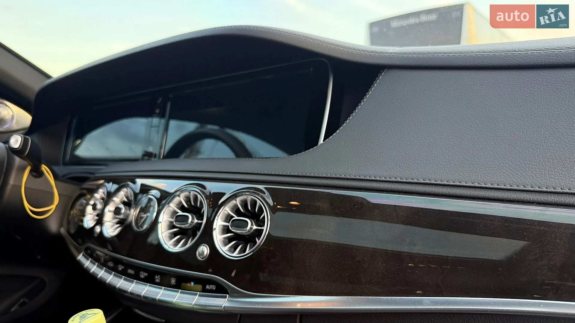 2015 Mercedes-Benz S-klasse - мініатюра 15