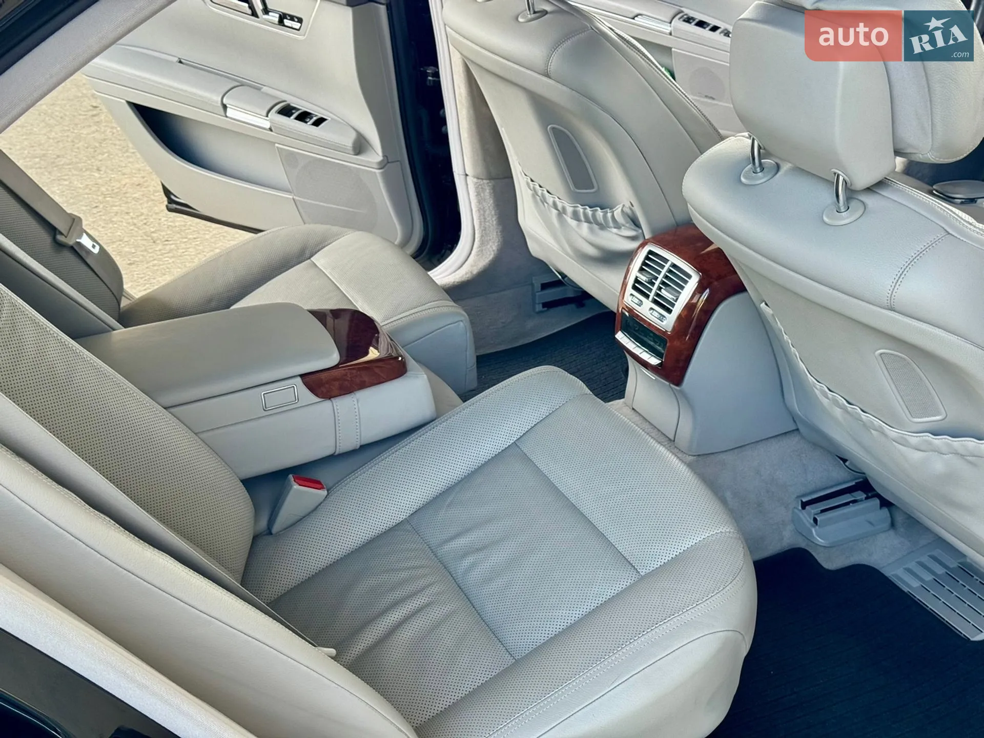 2010 Mercedes-Benz S-klasse - мініатюра 42