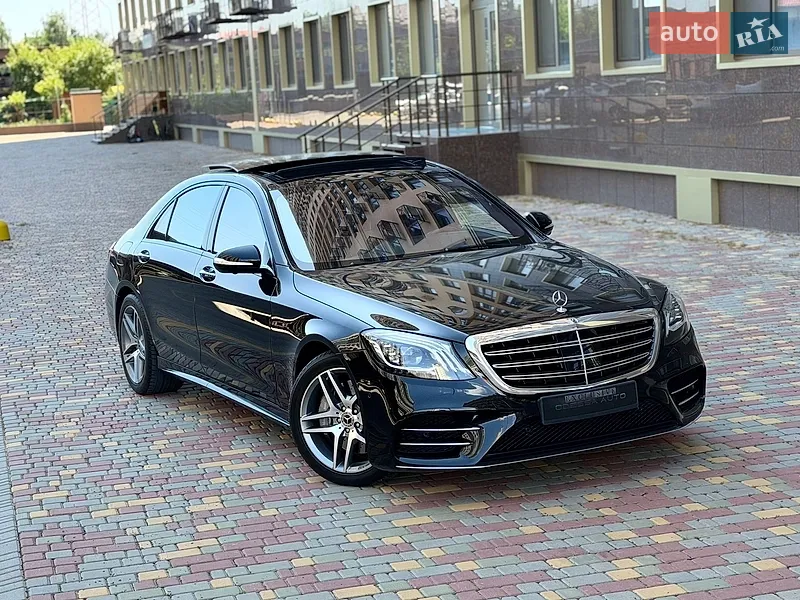 Mercedes-Benz S-Class