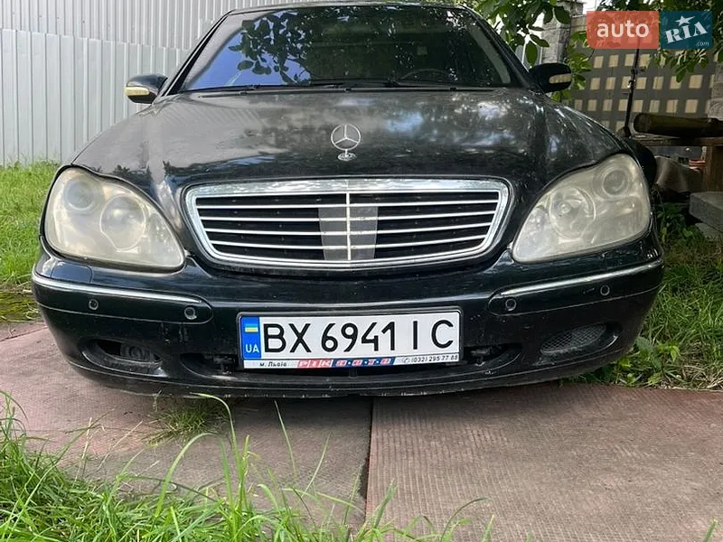 Mercedes-Benz S-Class 2001