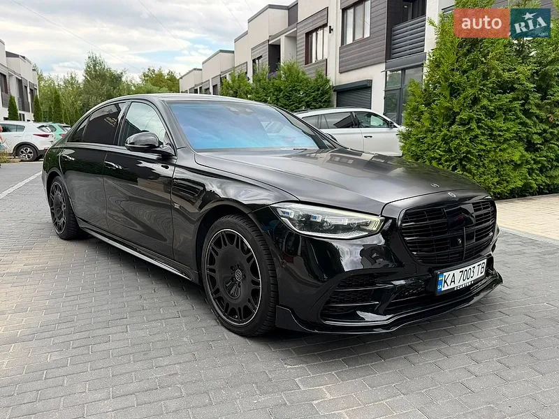 Mercedes-Benz S-Class 2021