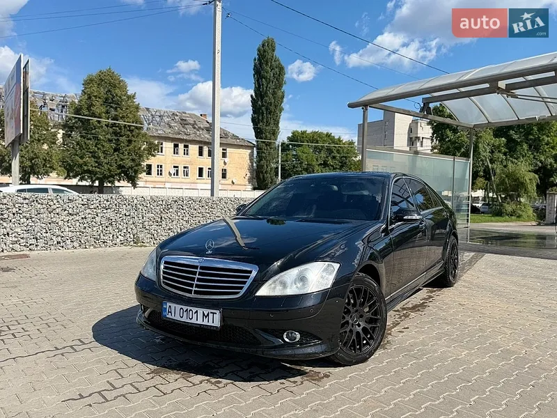 Mercedes-Benz S-Class 2007