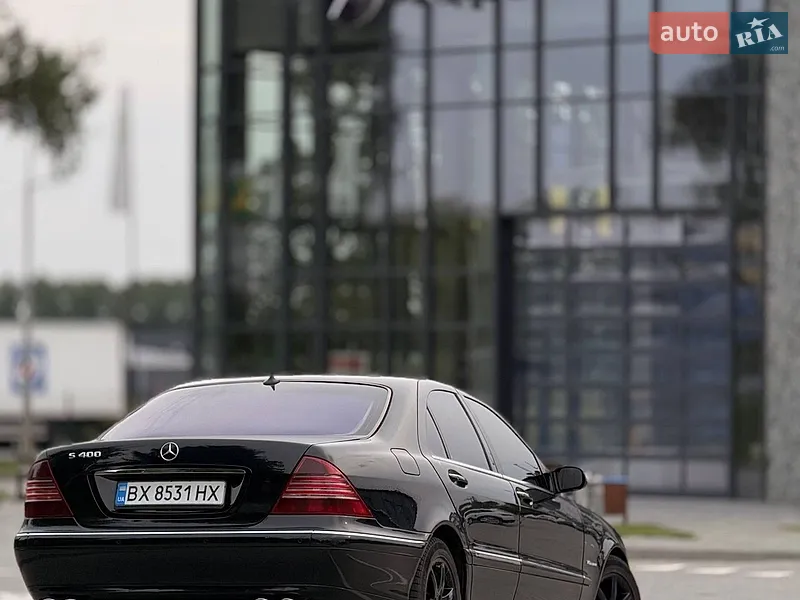 Mercedes-Benz S-Class