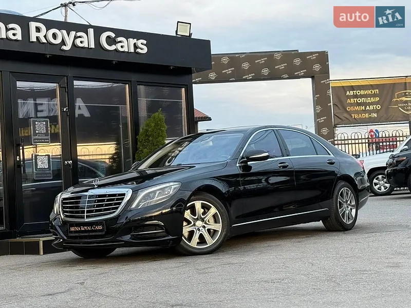 Mercedes-Benz S-Class