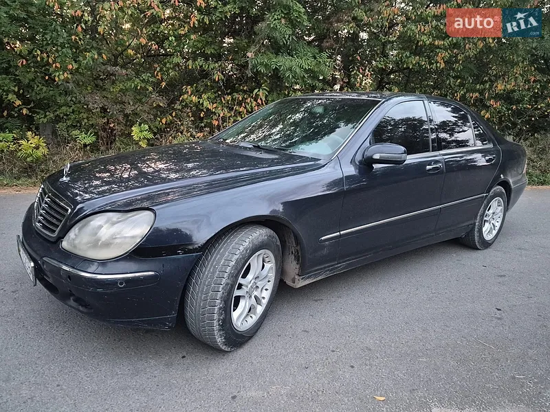 Mercedes-Benz S-Class 2000