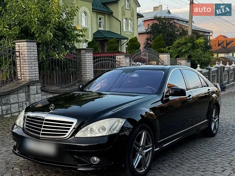 Mercedes-Benz S-Class 2008