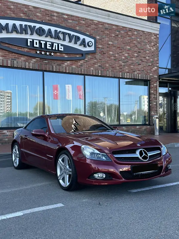 Родстер Mercedes-Benz SL-Class 2011 в 
