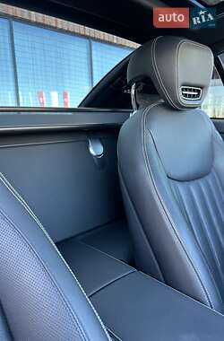 Родстер Mercedes-Benz SL-Class 2011 в 